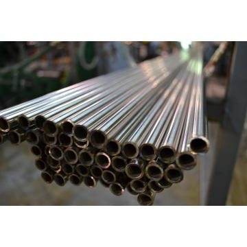 Aisi 1020 Sch40 Seamless Carbon Steel Pipe